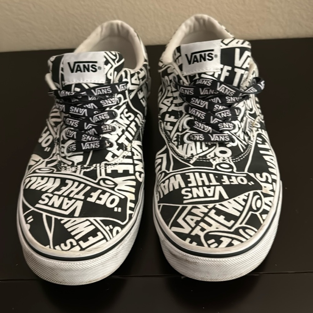 Vans with custom laces